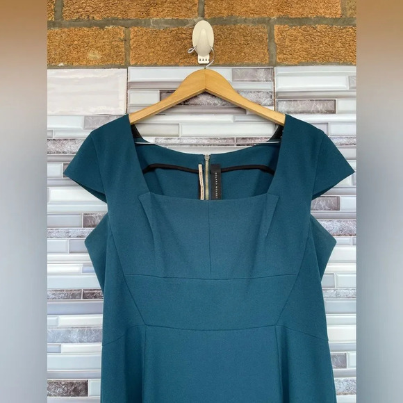 ROLAND MOURET JEDDLER TEAL CREPE CAP SLEEVE DRESS SIZE 14 - Picture 3 of 14